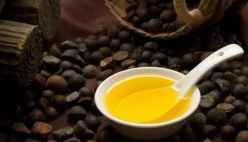 食用油的价值有哪些 山茶油的功效与妙用