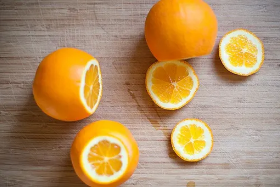 买回来的橙子太酸了晒太阳能变甜吗？买回来的橙子太酸了怎么变甜？