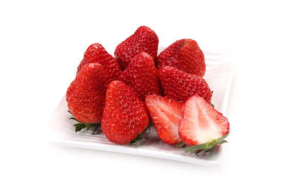一盒草莓有几个发霉其他还能吃吗？一盒草莓里面有一个发霉了还能吃吗？