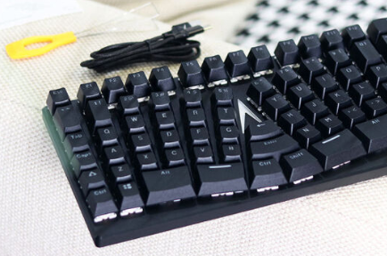 X-BOWS机械键盘怎么样